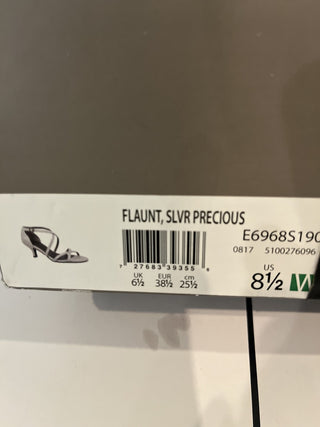 NEW, Life Stride Silver Flaunt Strappy Women's Dress Sandals Shoes Heels Size 8.5 Wide - RCD|118957