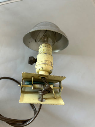 Mid-Century Clip-On Light Helmet Shade RSV|105895