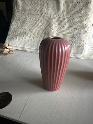 CB2 Dark Mauve Vase (LZD - RSV)|55820