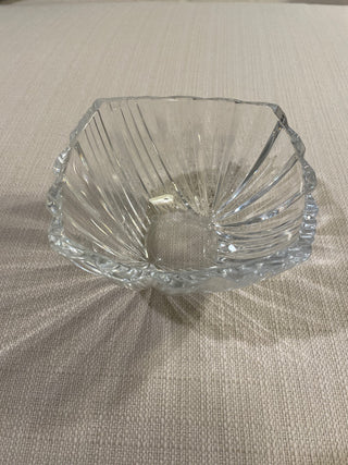 MIKASA LEAD CRYSTAL CORONATION ROUND RIBBED SWIRL BOWL 9 3/4" RSV|123715