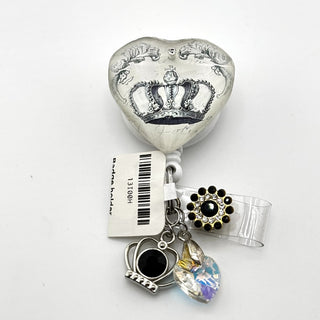White/Black Queen Heart Badge Holder|74744