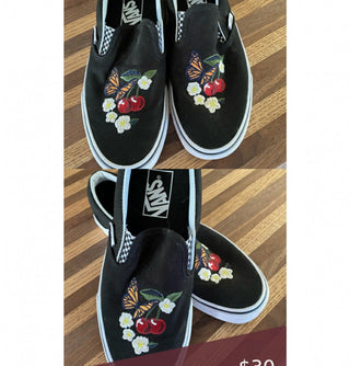 Cherry Butterfly Slip on 7.5 Vans 2020 # 63 VV MTS|103217