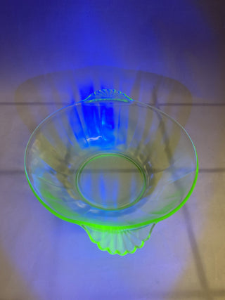 8” Uranium depression glass bowl rcd|75262