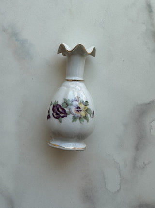 Miniature Japanese Porcelain Ceramic Fluted Bud Vase|96497