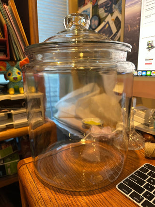 Large Apothecary Jar/Glass Dry Goods Jar 2 gal., 13" tall x 9.5"|74654