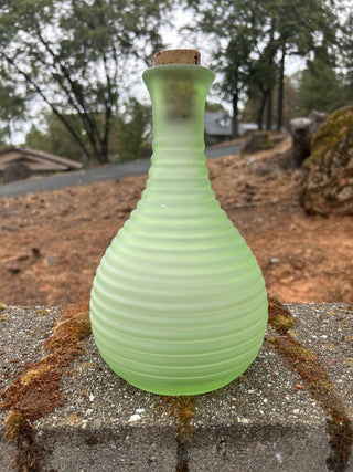 #89 LD Vintage Frigidaire Uranium Glass Ribbed 9” GCC MTS|112332