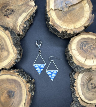 Beaded ss triangle sky earrings rsv|42090