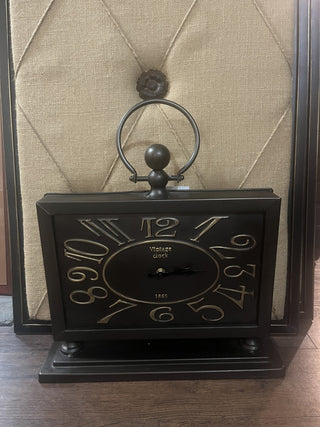 Metal Bronze / Gold “Vintage Clock 1869” RCD|73006