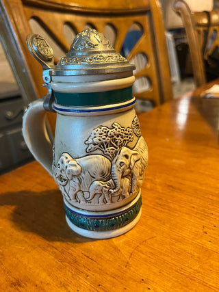 Avon Endangered Species The Asian Elephant Stein RSV|99938