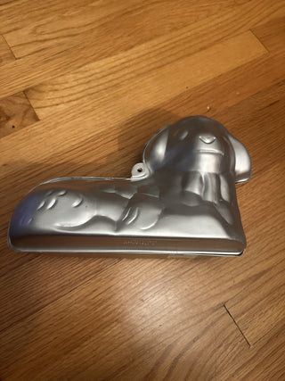 1994 Wilton 3-D Lamb Cake Pan (2 pieces) MTS - K|58048