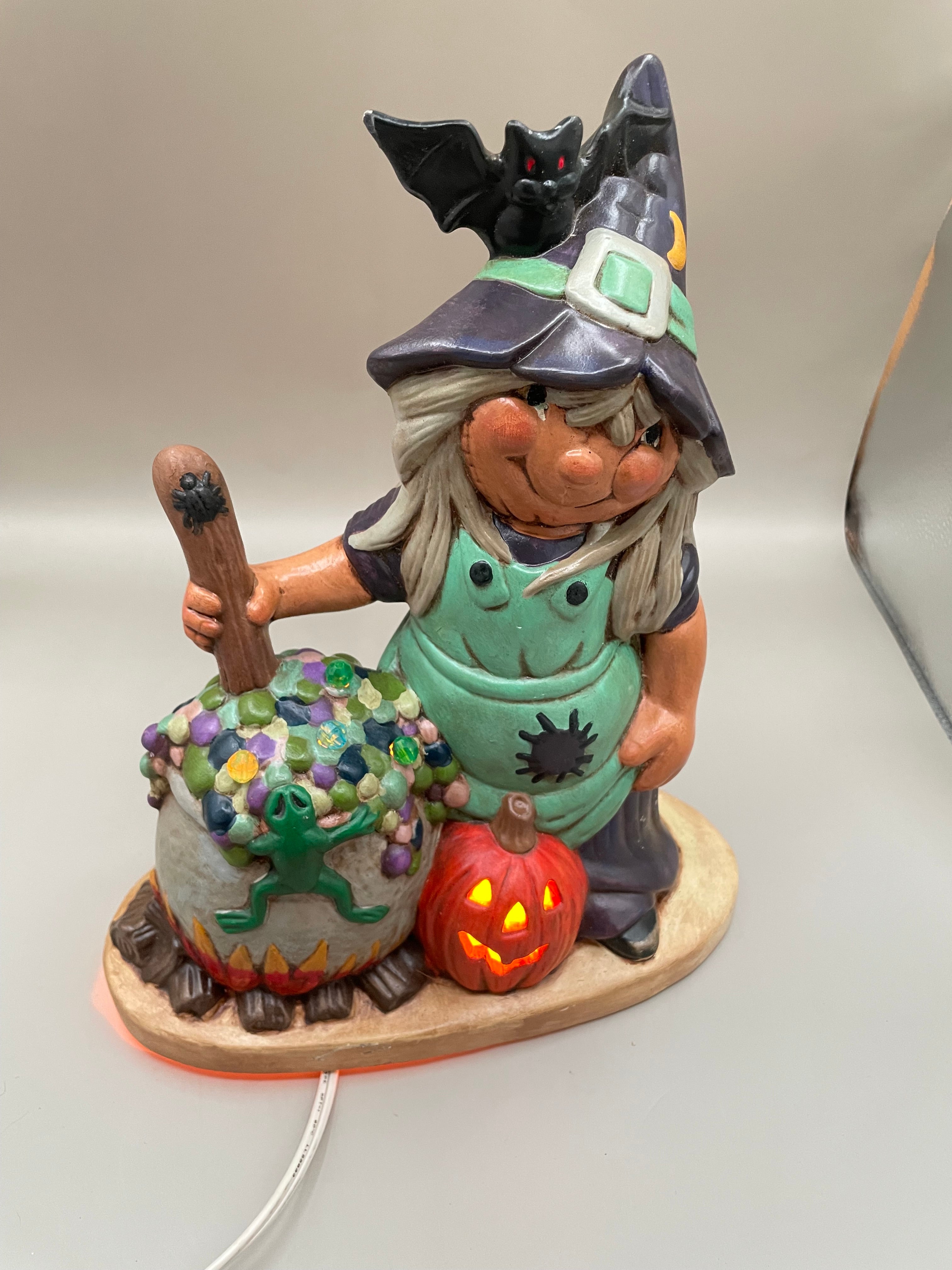 1980's Bisque Hand Painted Witch LIGHTS UP – Bliss Marketplace