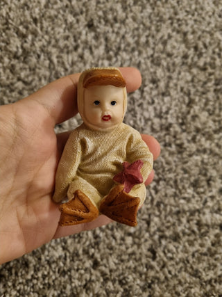 Baby figurine|69042