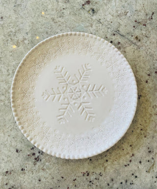 11" Snowflake Stoneware Dinner Plate (RSV)|94769