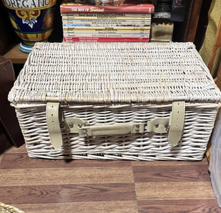 Light Burch Picnic Basket Set (LZD - RSV)|91716