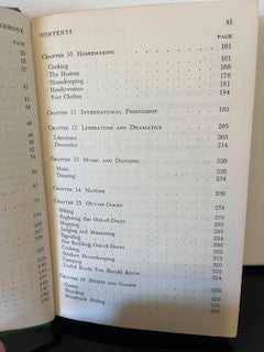 #2259 Girl Scout Handbook 1947  RSV|102482