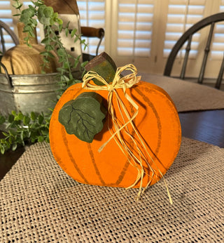 7” Wood Pumpkin w/Leaf RSV|112184