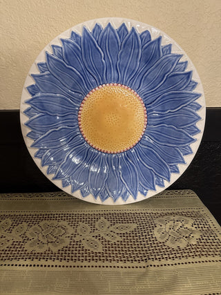 Vintage Pfaltzgraff 16 inch Round Dahlia Platter Blue with Yellow Flower-RCD