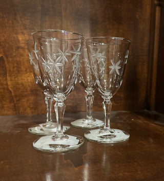 Libby star etched class wine glasses RCD