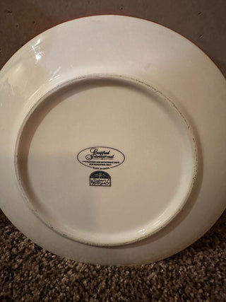 Xmas:  Santa Enchanted Salad Plate by Susan Winget 8.25 RCD|79081