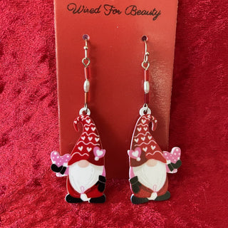 Valentine earrings, gnomes holding pink heart RSV