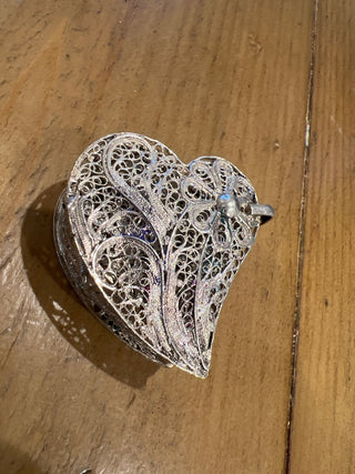 Sterling Filigree Heart Box MTS