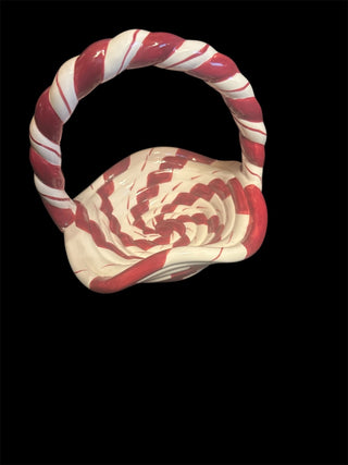Lillian Vernon 7" Red and White Christmas Candy Cane Striped ceramic basket / Dish #62 VV MTS|134297