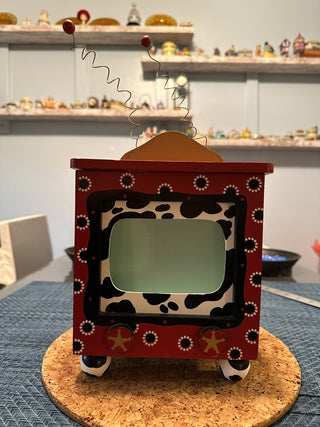 Whimsey TV Holder|46959