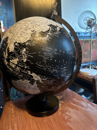 Black World Globe Metal paper nickel Finish #47 VV MTS|97753