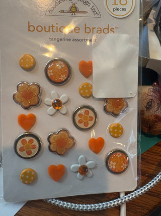 Boutique Brads - tangerine assortment (orange)  18 pieces|122283