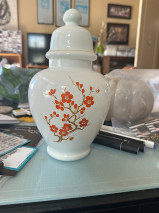 Vtg. White Glass Ginger Jar w/lid - orange flowers, made in Italy 11"|35391