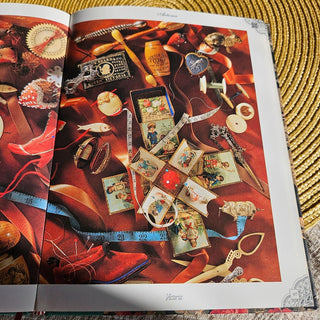 Victoria - Book of Days [Hardcover] (BRI) - MTS|118808