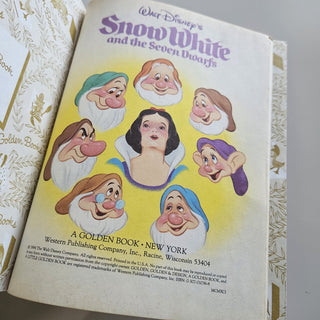 Little Golden Book | Disney's Snow White & The Seven Dwarfs (BRI) - MTS|103980