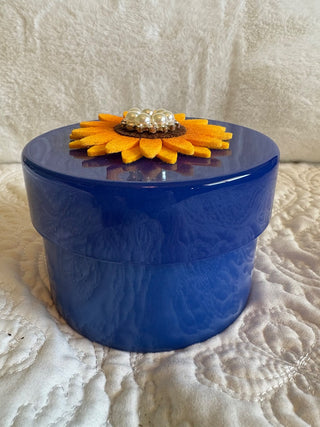 salted blue driftwood candle with sunflower RSV