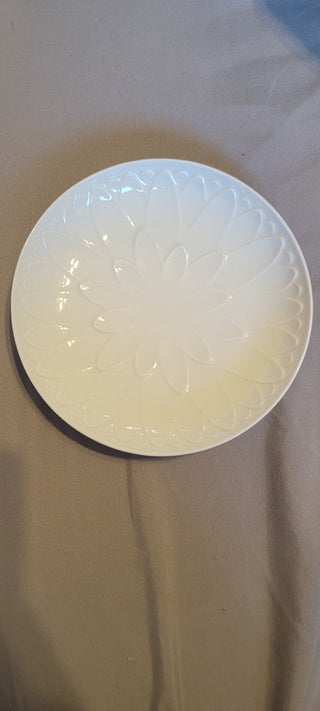 JMD- Royal Copenhagen Arno Malinowski Lotus Dish No. 12484 6" Round- RSV