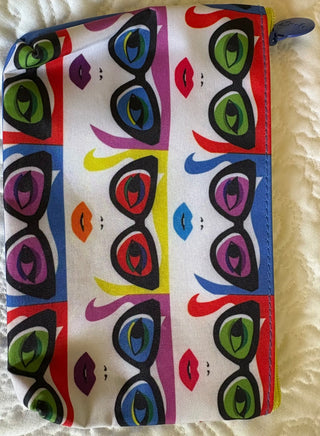 Ipsy women with sunglass bag RSV|86861