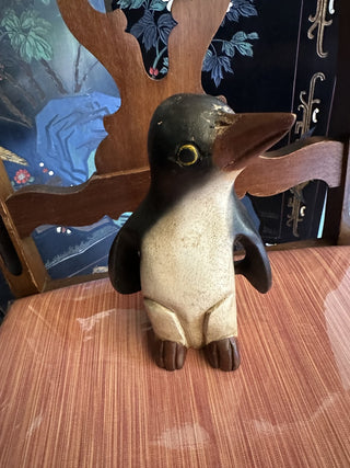 Vintage Hand Carved Penguine Figurine #47 VV|96911