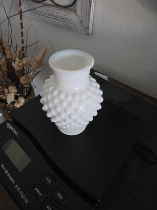 Vintage Hobnail milk glass|106322