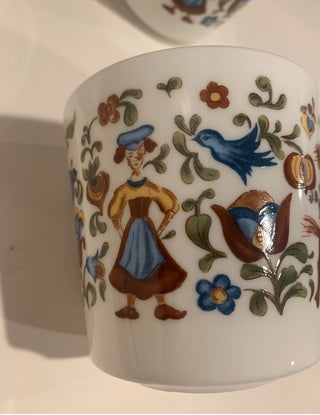 Vntg Corning Troubadour mug set/4. MTS|135309