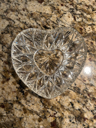 Glass Heart Candy Dish    MTS