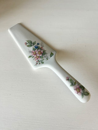 Ceramic floral pie server RSV|155018
