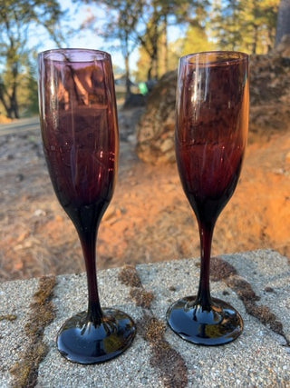 JP SET OF 2 vintage amethyst-tinted fluted champagne glasses