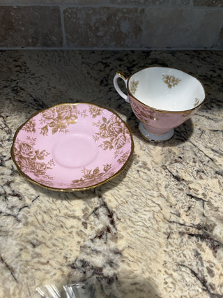 Royal Albert 100 Years Golden Roses Pink/Gold Teacup & Saucer RCD|71896