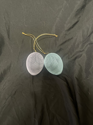 wire cage, eggs rsv
