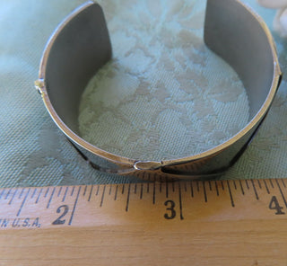 Silver tone cuff bracelet RCD|122524