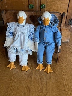 #2170 Two Sitting Ducks RSV|93779