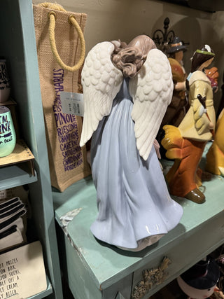 Grandeur Noel ANGEL BELL HOLLY FIGURINE porcelain STATUE RCD|131139