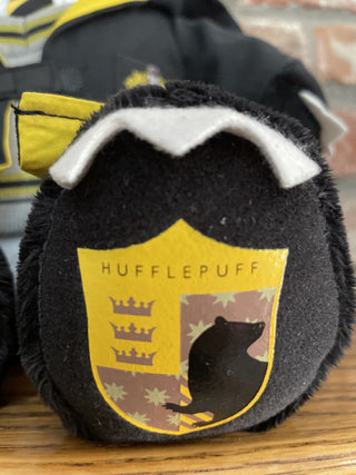 Build A Bear Hufflepuff Badger W/Robe and Sweater 01750525 RSV|77377