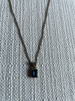 Vintage style blue stone goldtone 1928 necklace