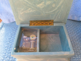 Blue porcelain music box MTS|69684