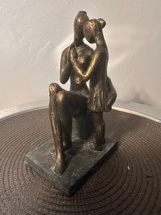 Mother & Daughter Figures MTS